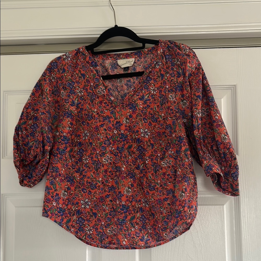Floral V-Neck Women's Top - Multicolor